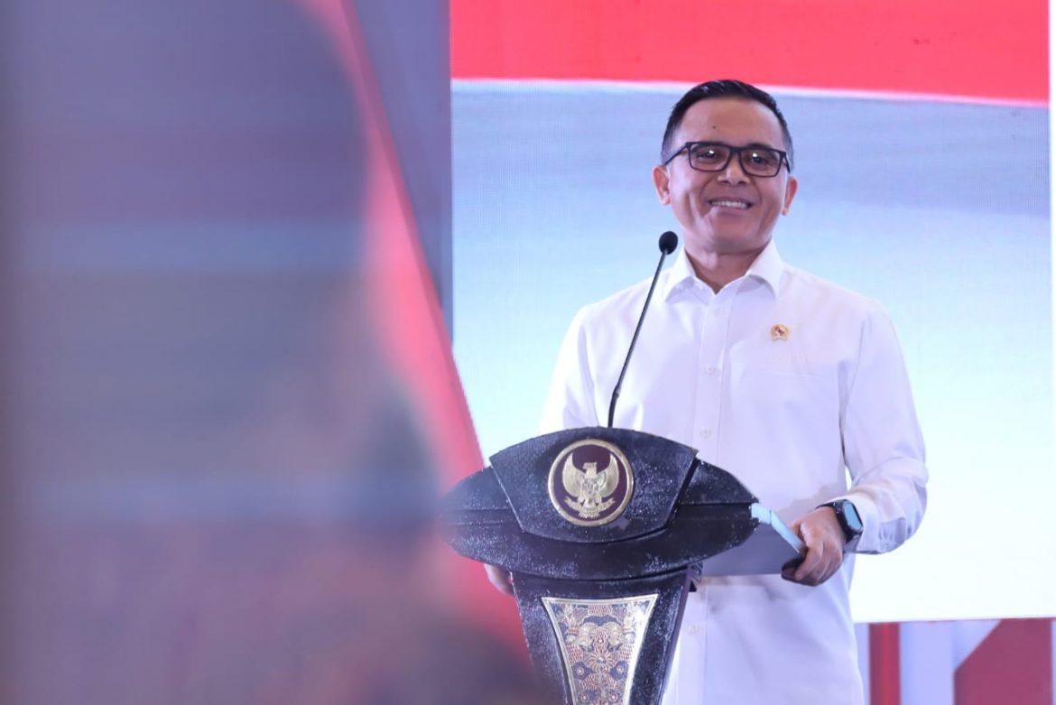 Menteri Anas Apresiasi ASN yang Tetap Berikan Pelayanan saat Lebaran